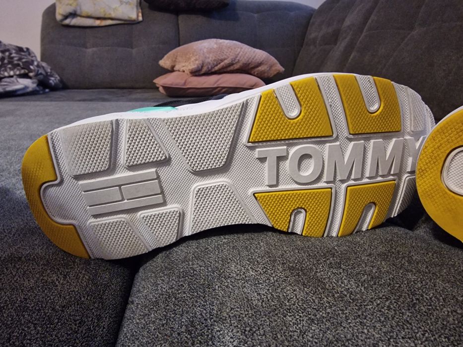 Buty tommy helfilger rozmiar 38