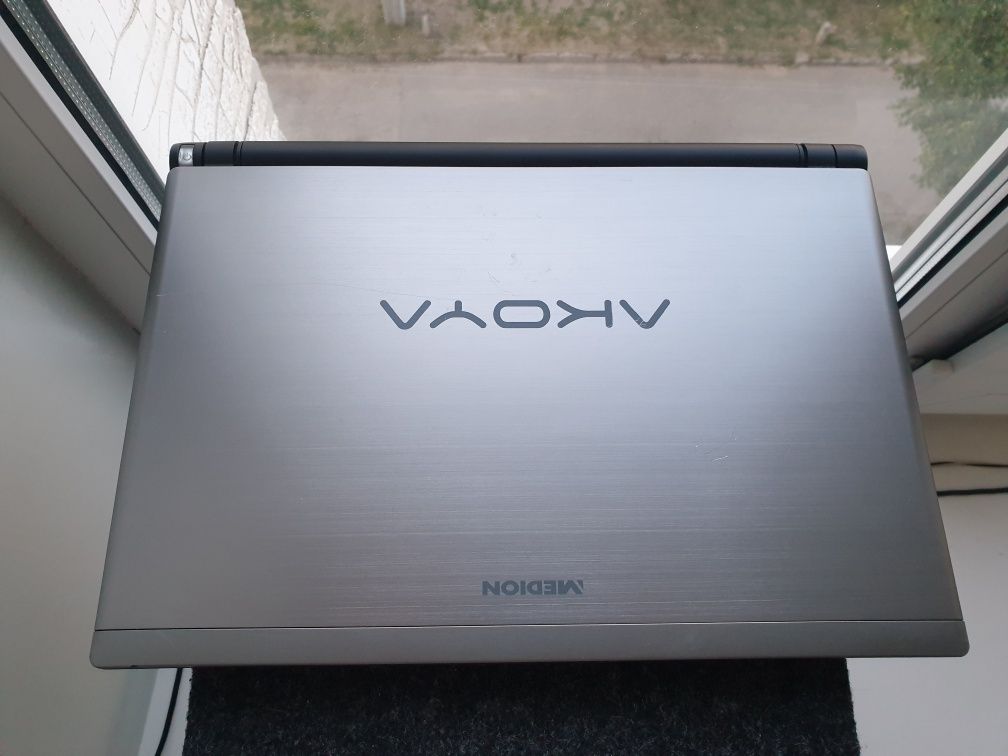 Ноутбук Medion Akoy S4216 ,Intel Core i5