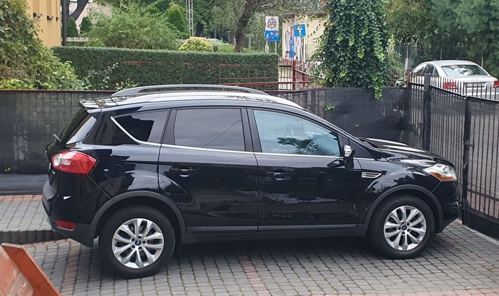 Ford kuga 2010 4x4 automat