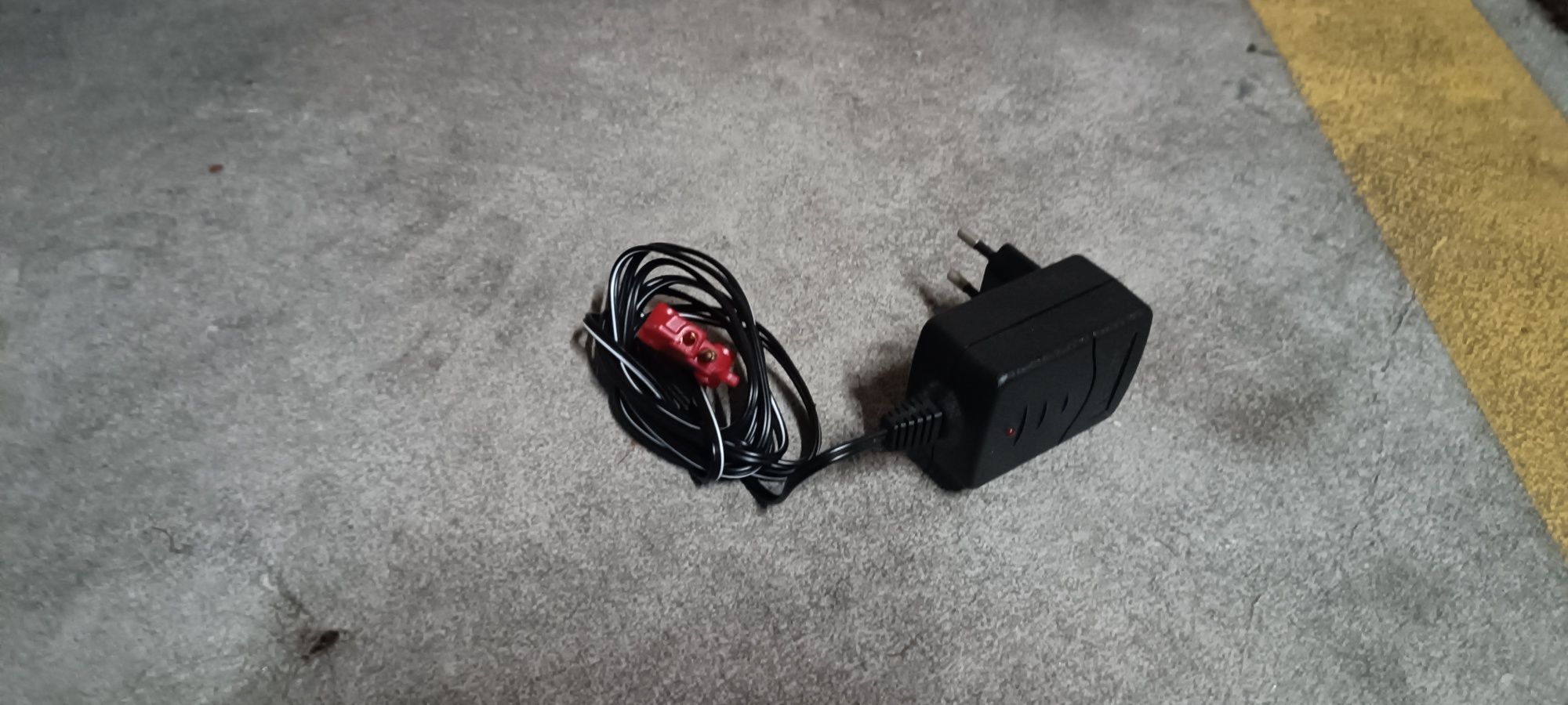Mota electrica com carregador