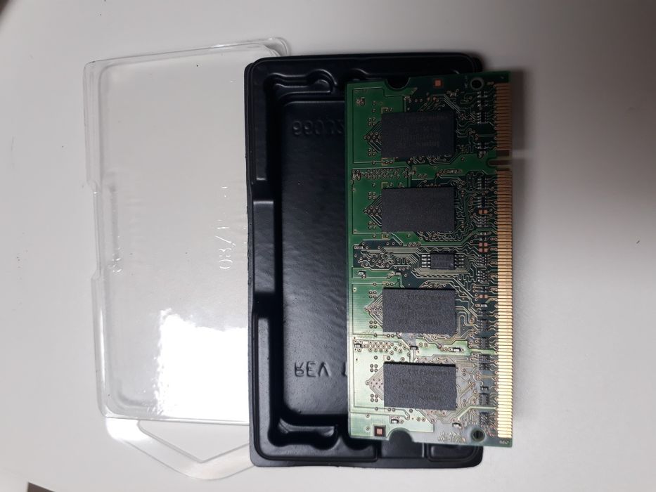 1 GB Ram DDR2 800MHz PC2 6400S SO-DIMM