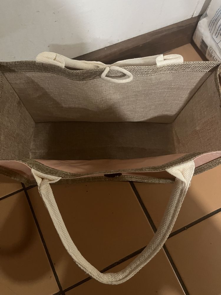 Vendo cestas ideal para fazer compras