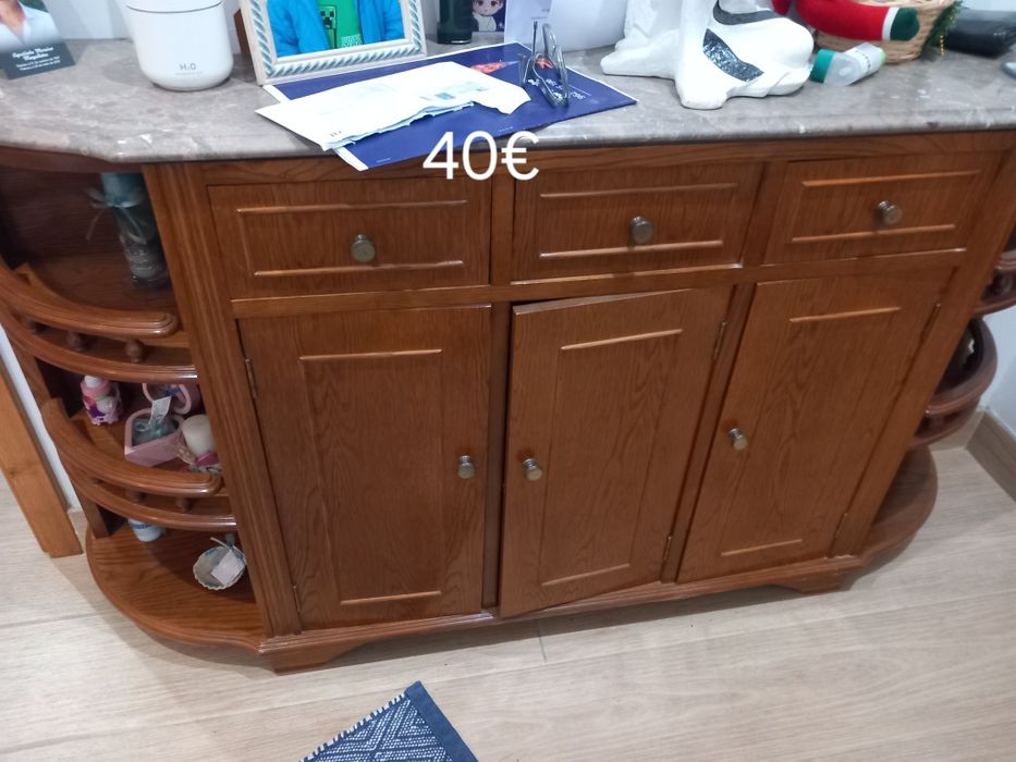 Sapateira usada, alguns sinais de uso