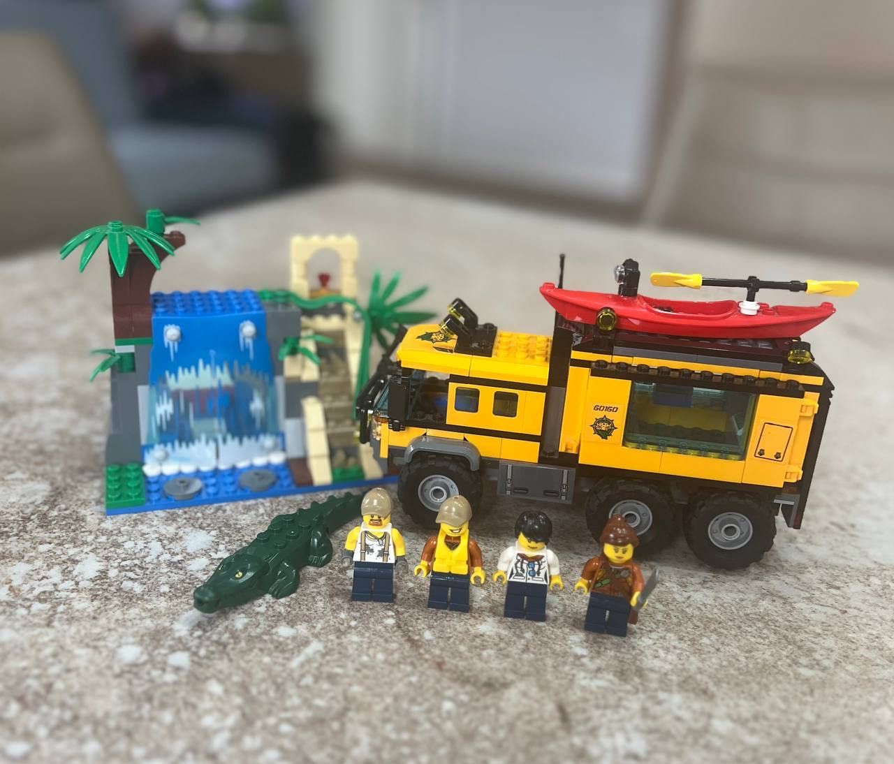 LEGO City Jungle Mobile Lab - 60160 Джунглі: мобільна лабораторія