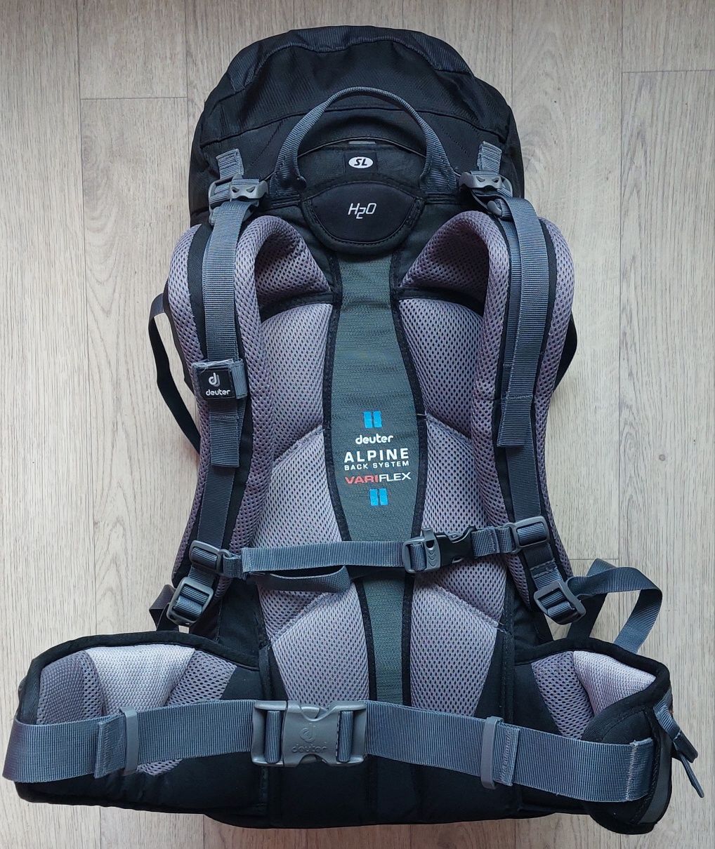 Рюкзак б/у спортивный Deuter Guide 30+SL, с дождевиком (Germany)