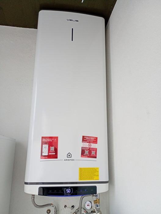 Termoculador Ariston  100 litros Novo !!