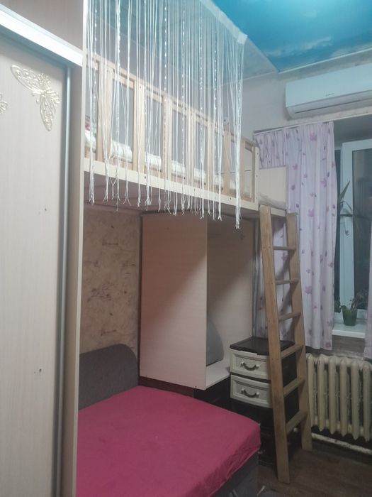 Здам кімнату в гуртожитку на 5-й школі