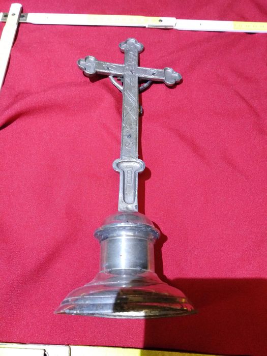 krucyfiks krzyż z okresu 1920 ciekawe wykonanie na Kolende
