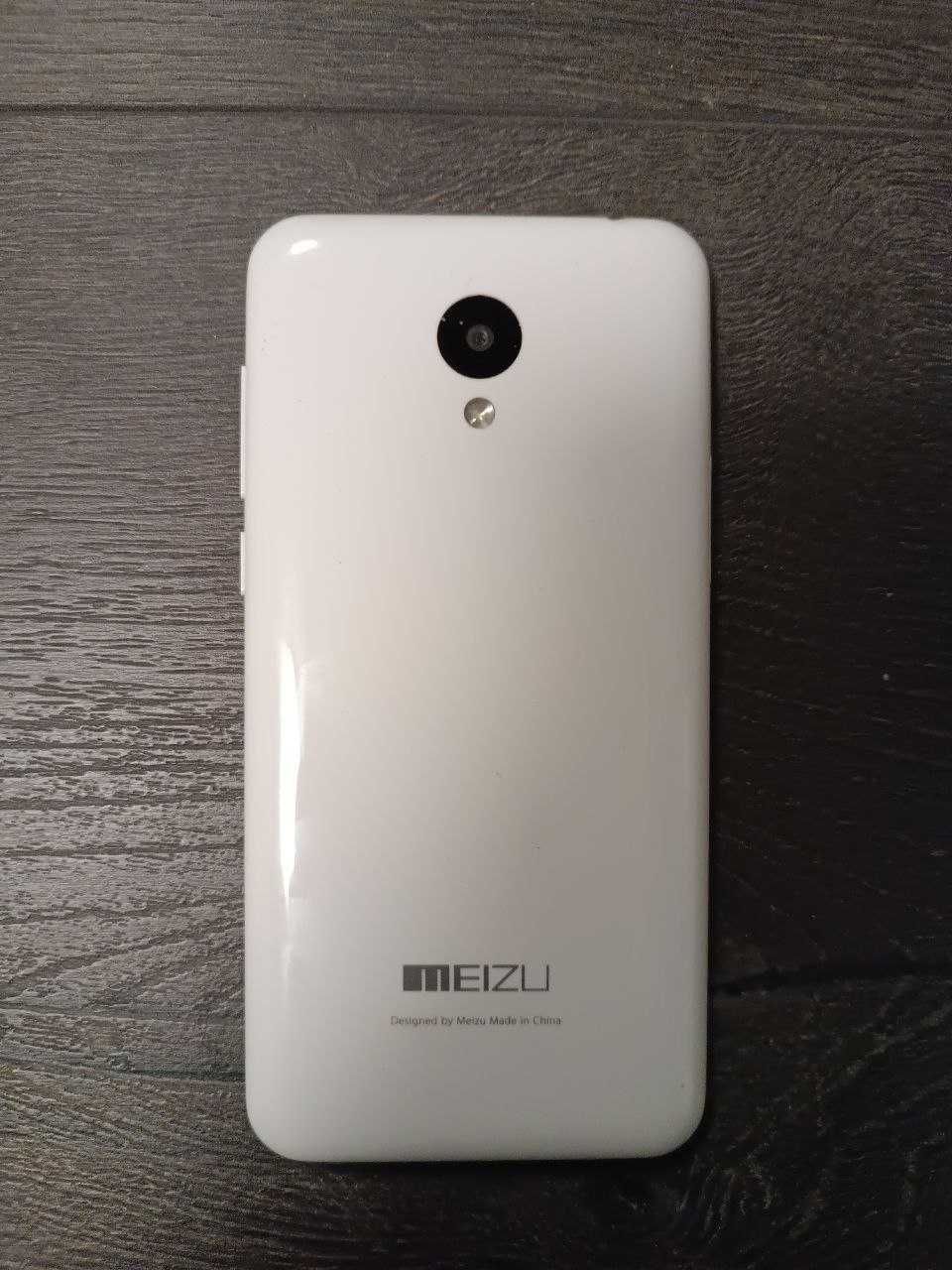 Телефон Meizu M2