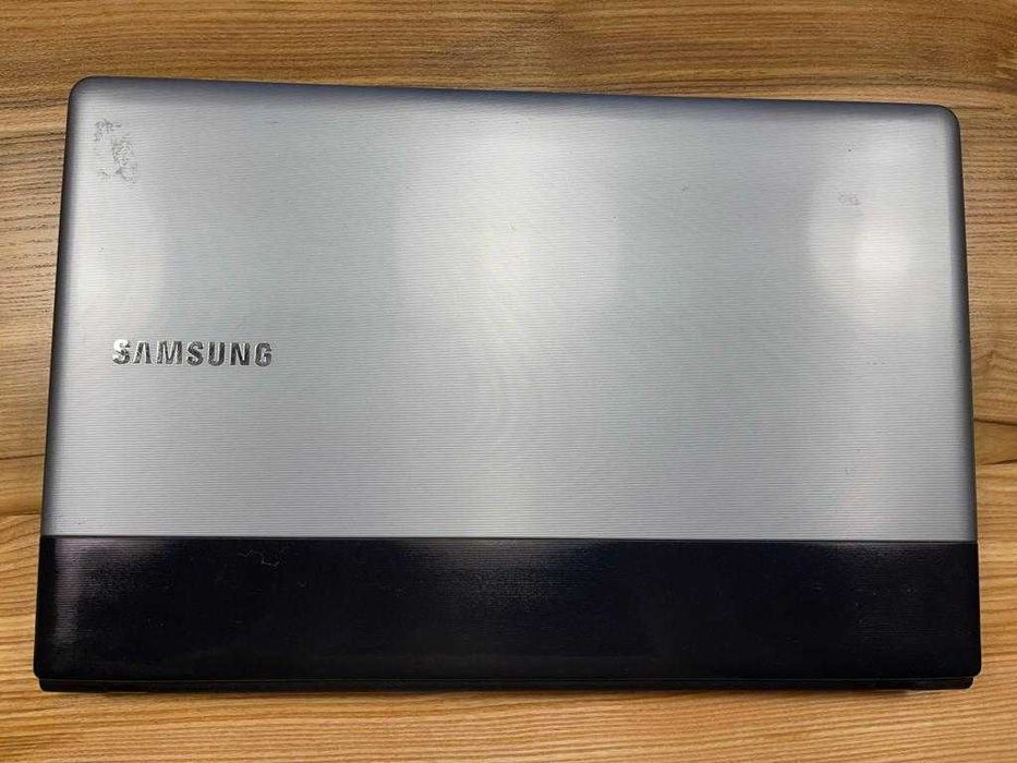Laptop Samsung NP300E5C 15,6''