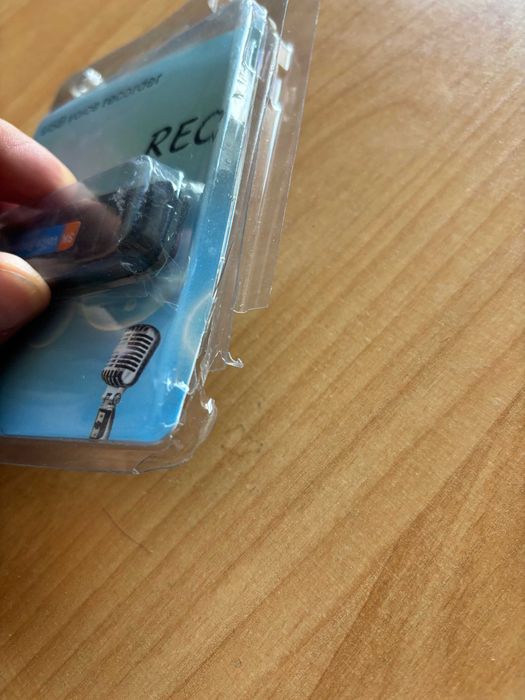 Dyktafon cyfrowy Pendrive microSD podsłuch szpieg