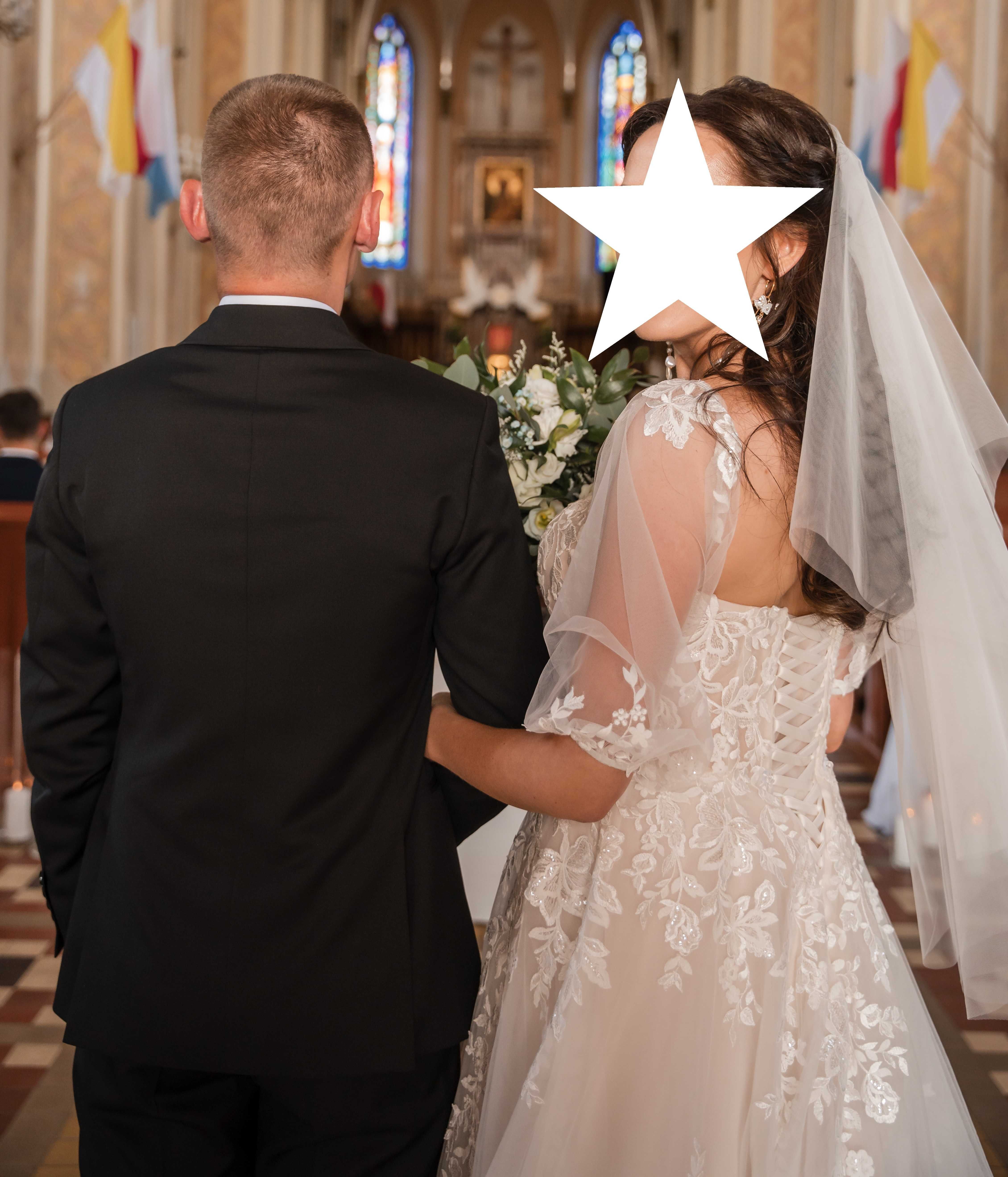 Suknia ślubna z salonu Lisa Ferrera
