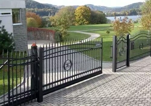 Bramy furtki przesła