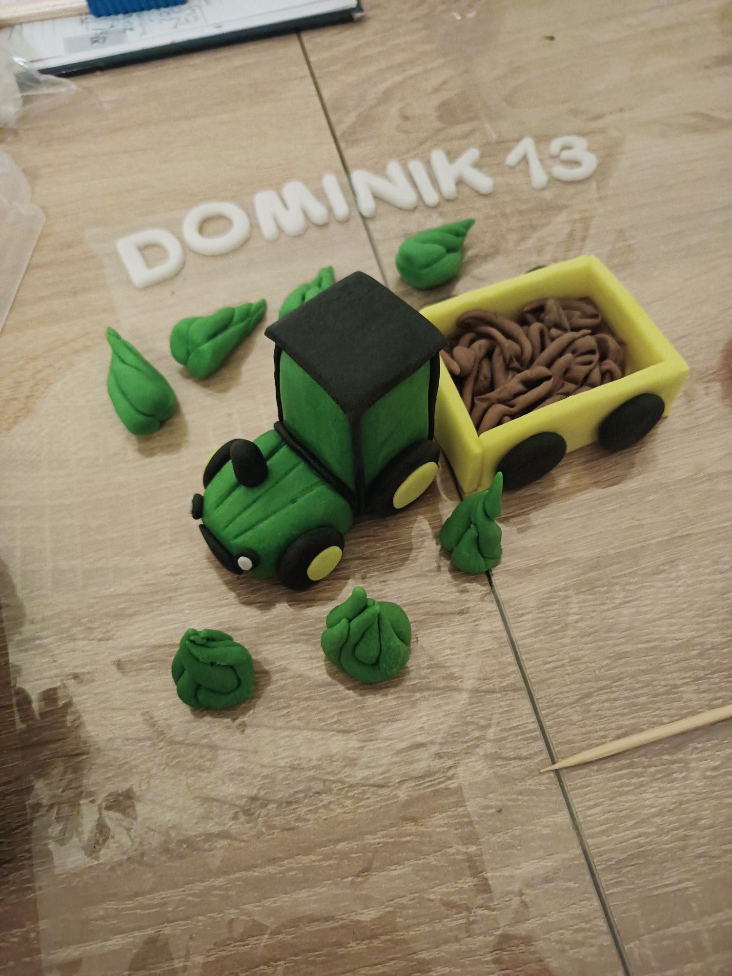 Zestaw na tort adaś 5 lat