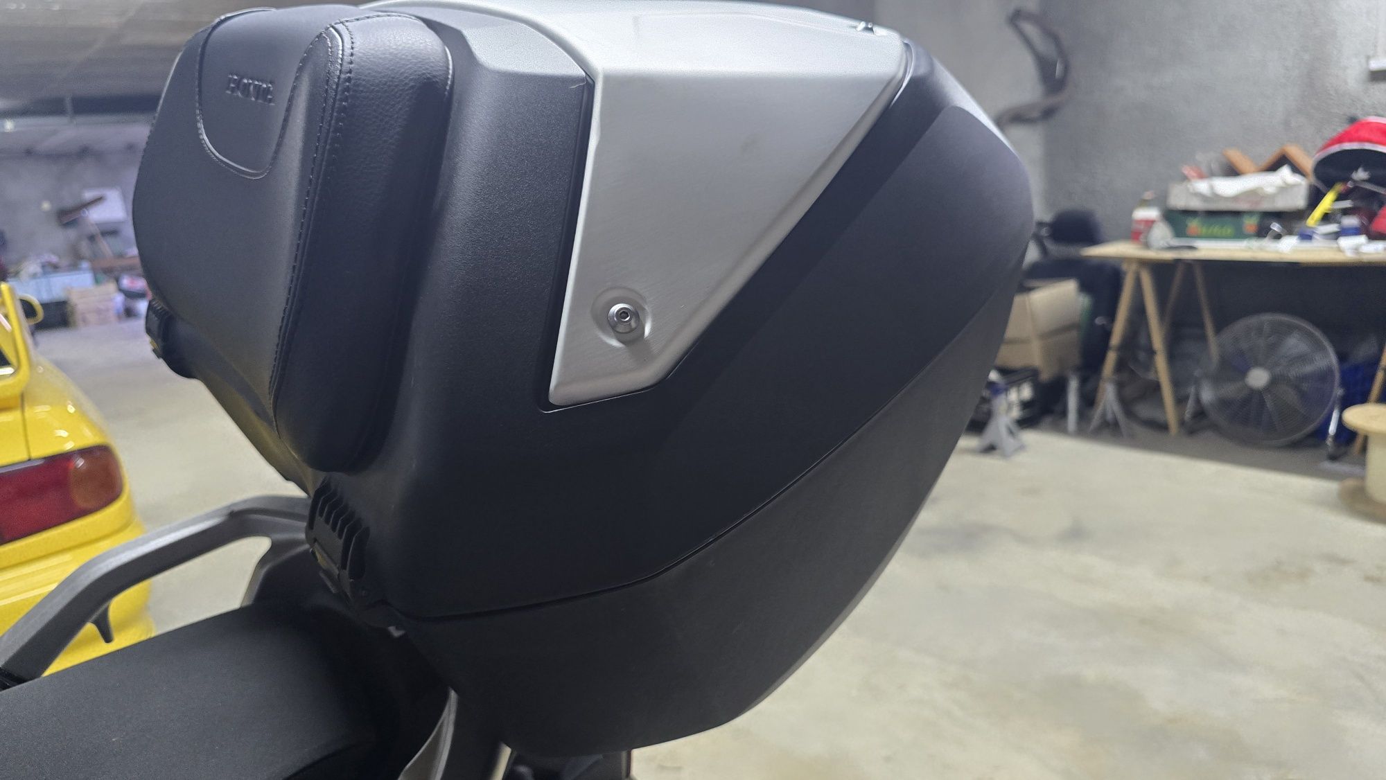 Top case Honda + base + bolsa
