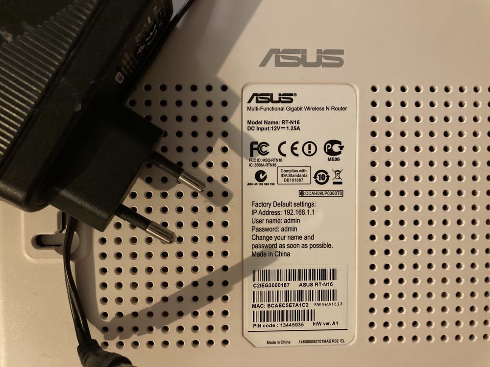 Router ASUS RT-N16