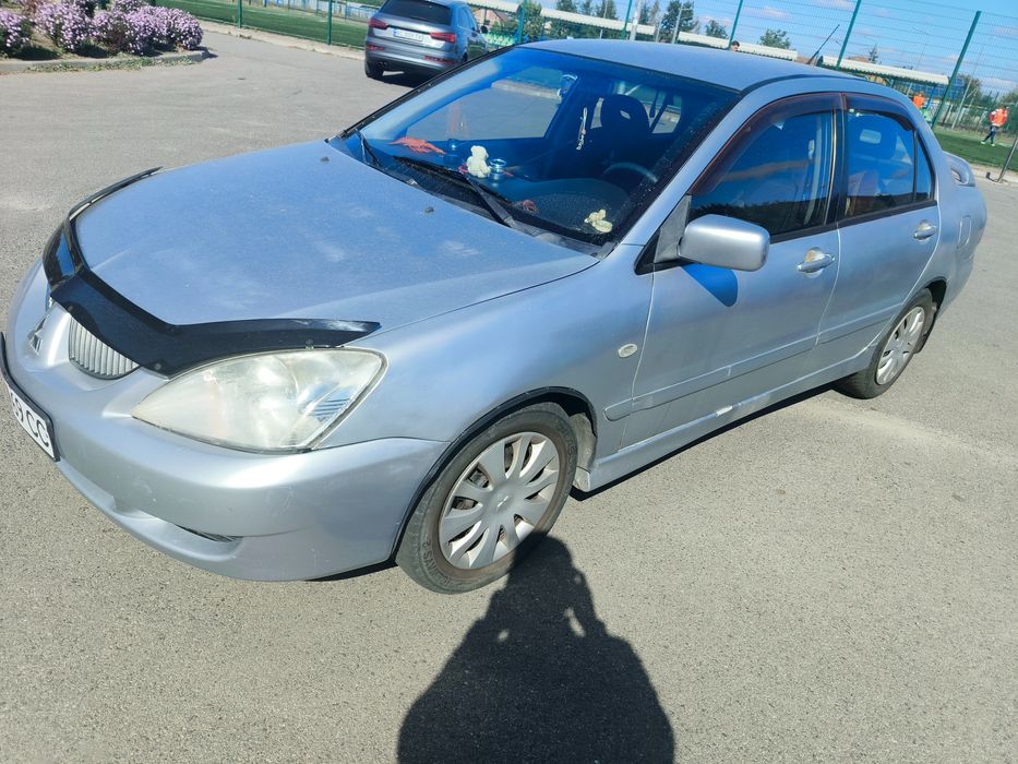 Mitsubishi Lanser 9