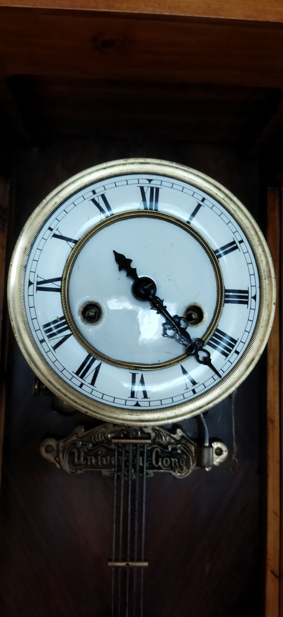 Старовинний настінний годинник Густаво Беккер , Німеччина