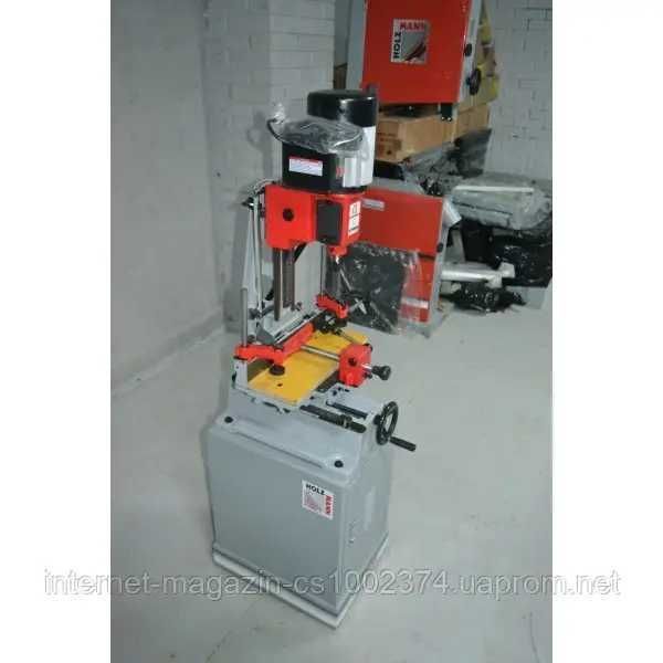 Довбальний верстат Holzmann STM 26S