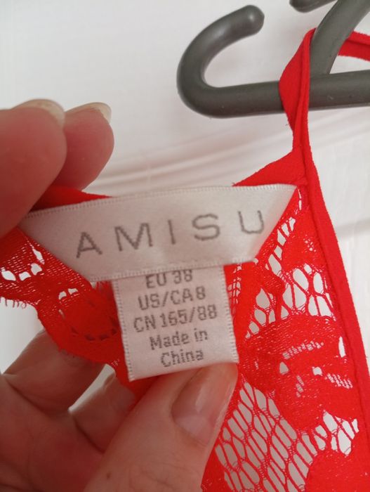 Сукня на свято ,випускний.Нова,тільки приміряла.