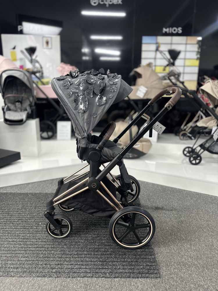 Cybex Priam Spacerowka Simply Flowers Grey
