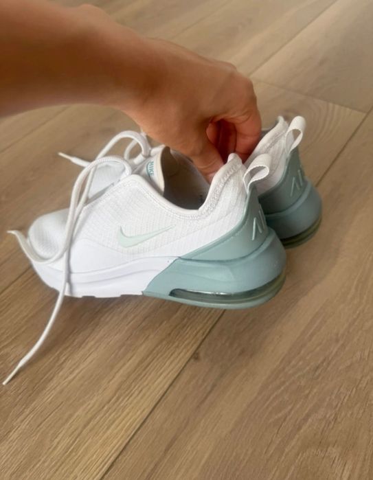 Nike Air Max Motion 2 White Ocean Cube