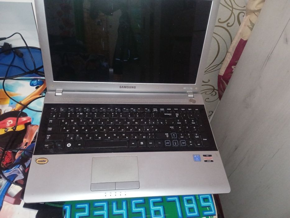 Продам ноутбук Самсунг