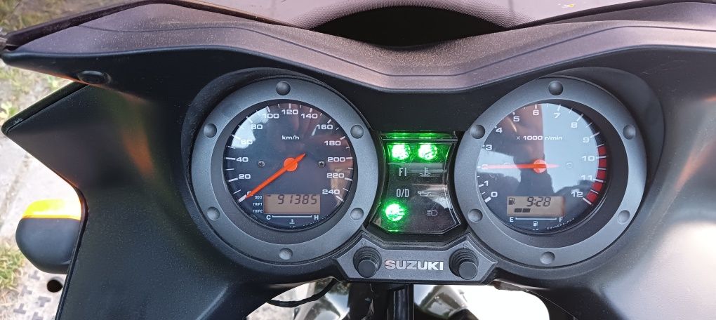 Suzuki DL 1000 V-Strom