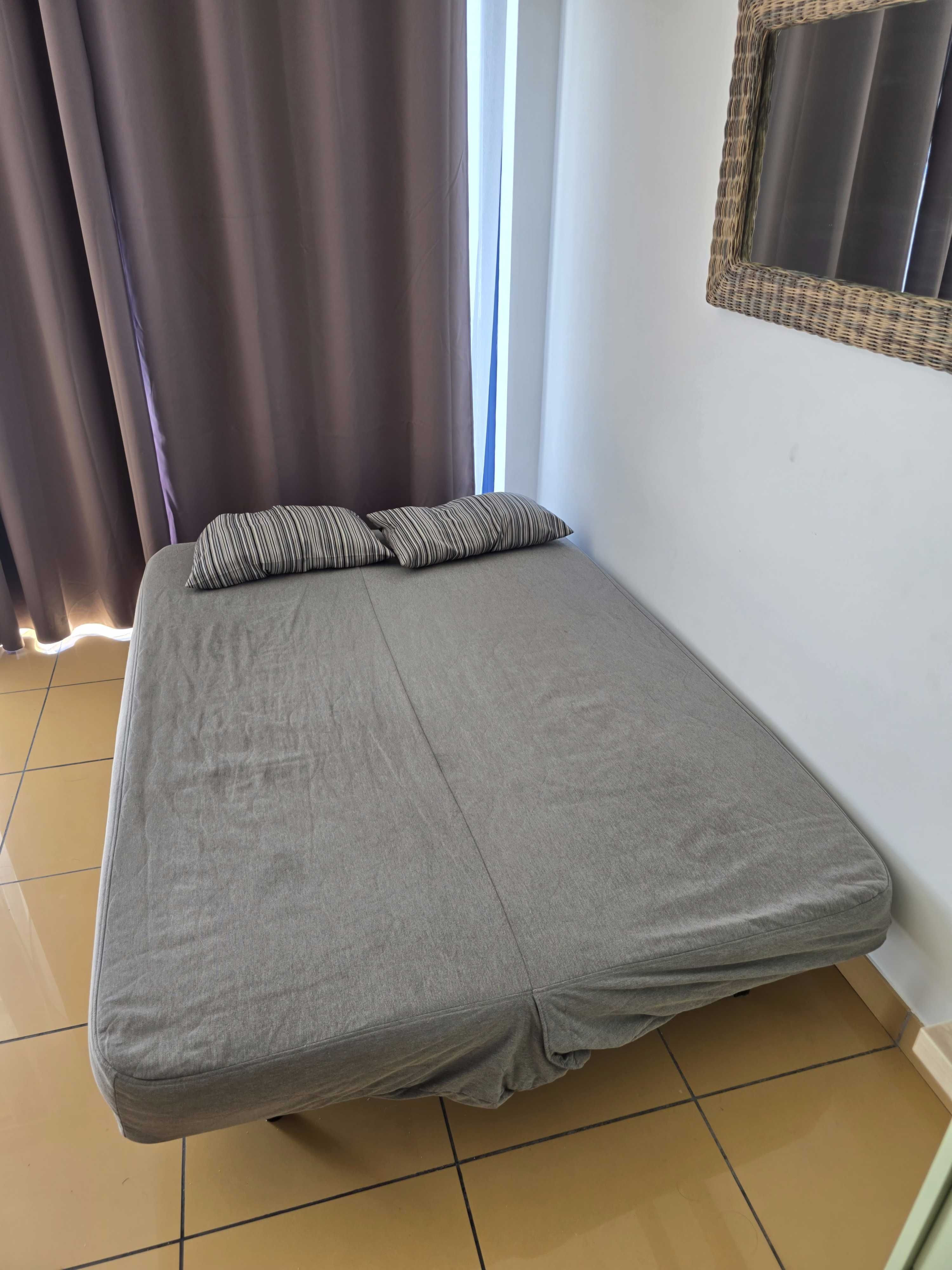 Sofá-Cama Bom Estado