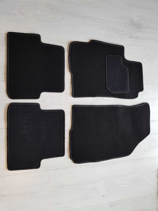 Dywaniki Welurowe Chevrolet AVEO Rok 12- Idealnie Dopasowane Zaczep