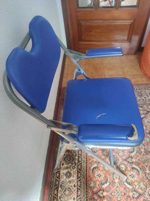 Cadeira sanitária para idosos