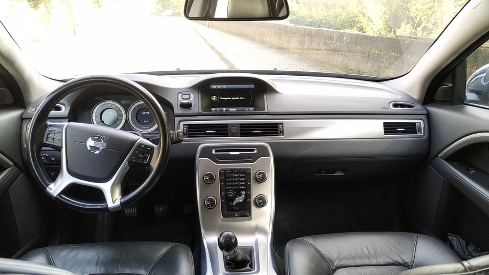 Carrinha Volvo V70 2.0 D4 163 cv ( 5 cilindros) ano 2012