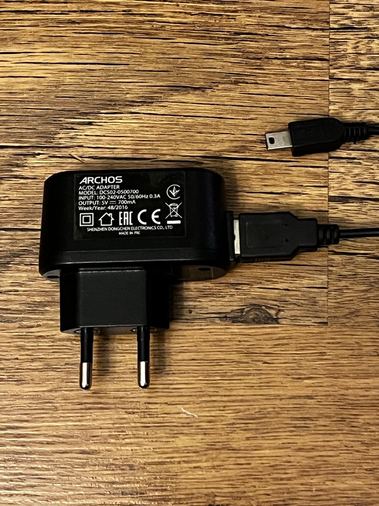 Urzondzenie do diagnostyki auta RS300  pro