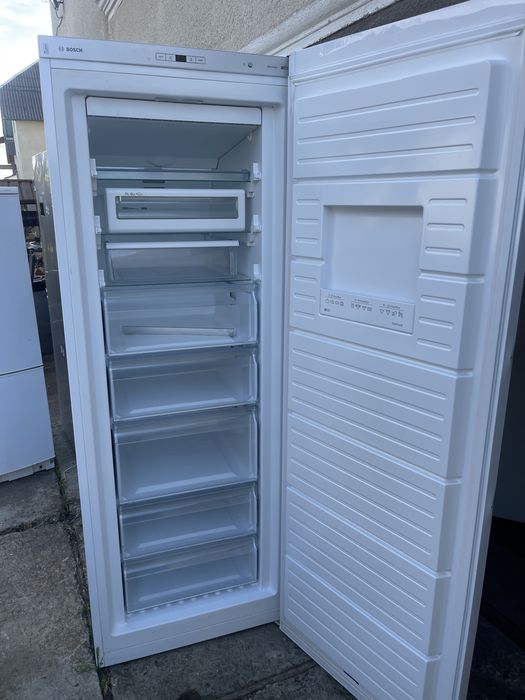 Морозильна камера морозилка bosch