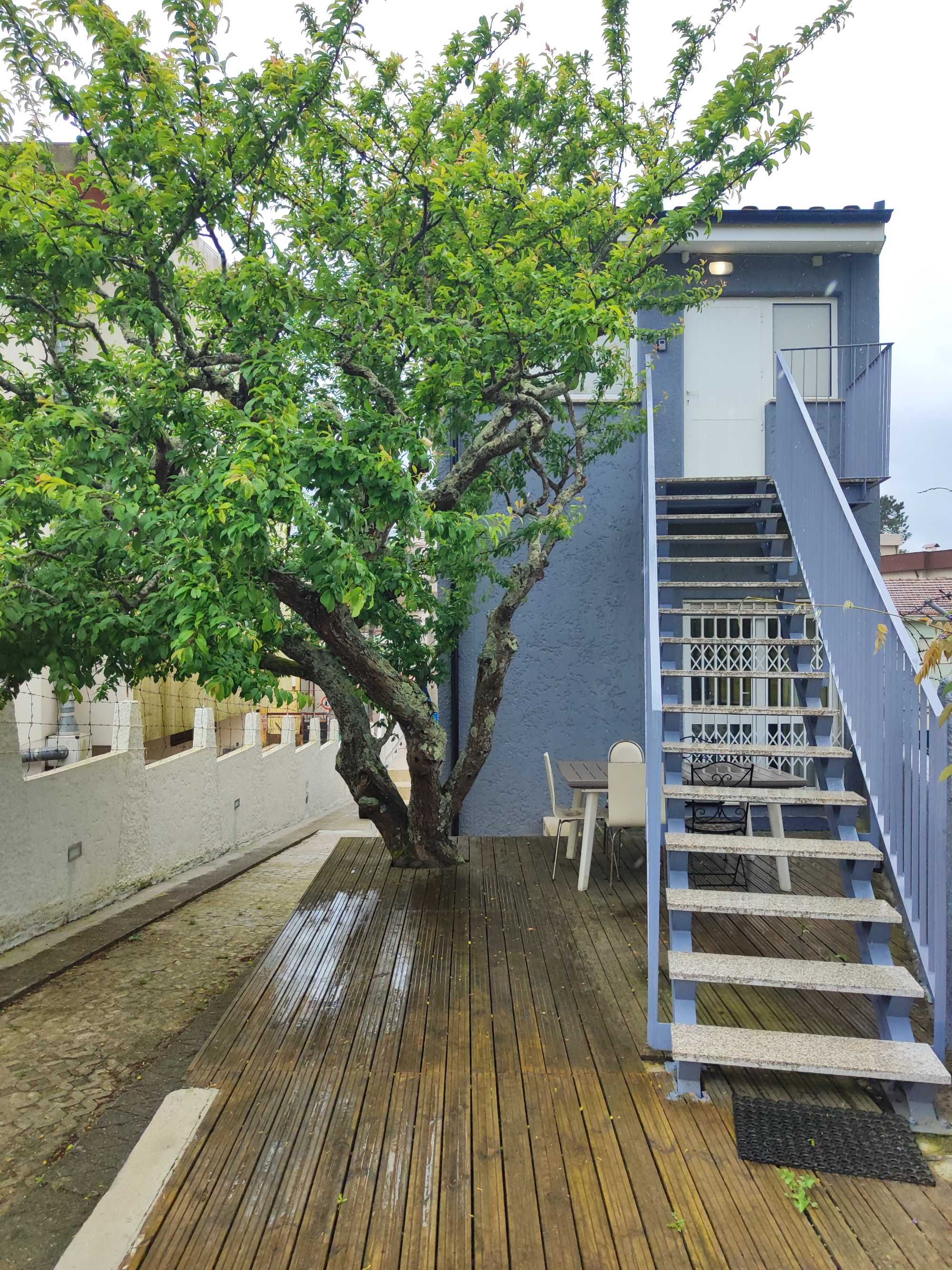 Disponibilidade 3 Suites. Em casa partilhada.