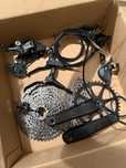Prawie nowa grupa SHIMANO CUES 1x11 Hydraulika Gravel MTB Commuter