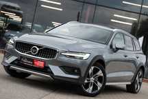 Volvo V60 Cross Country Perfekcyjny D4 190 PS AWD Bowers Wilkins Skóra Kamera Panorama MAX