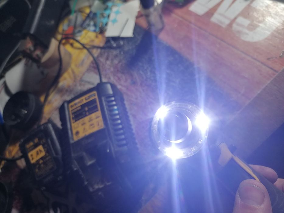 Імпакт оригінал DeWalt 10.8v комплект 2 АКБ