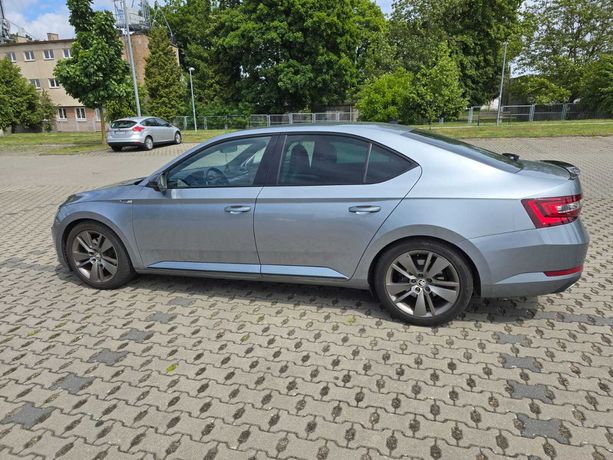 Sprzedam Skoda Superb 1.4 TSI (110 KW) Sport Line 2017