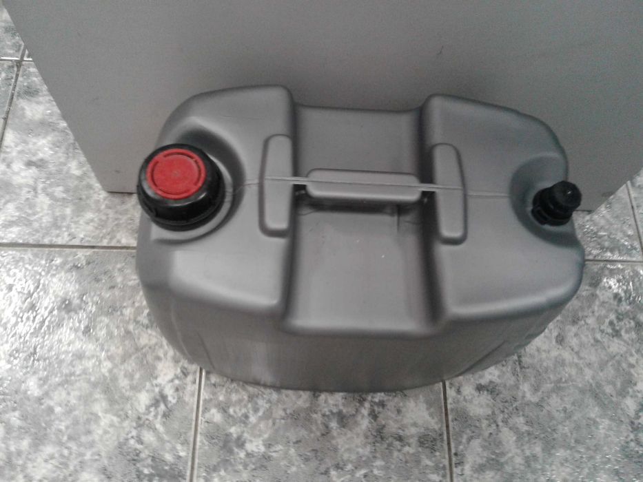 вакуумное масло ( VM 100, VM 68 ) для насосов BUSCH