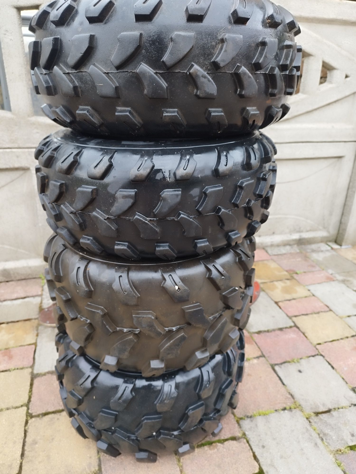 Koła do Quada 19x7.00-8 i 18x9.50-8 z Piastami