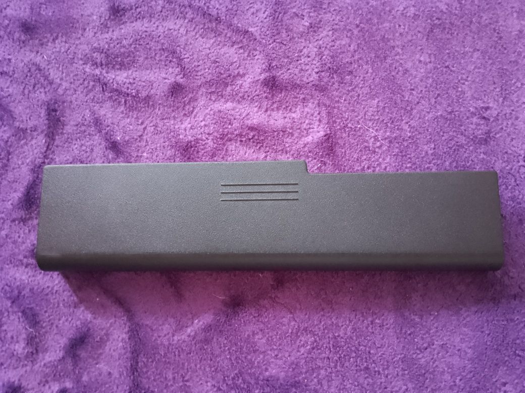 Ładowarka PA3715U-1ACA plus bateria PA3817U-1BRS Toshiba laptop