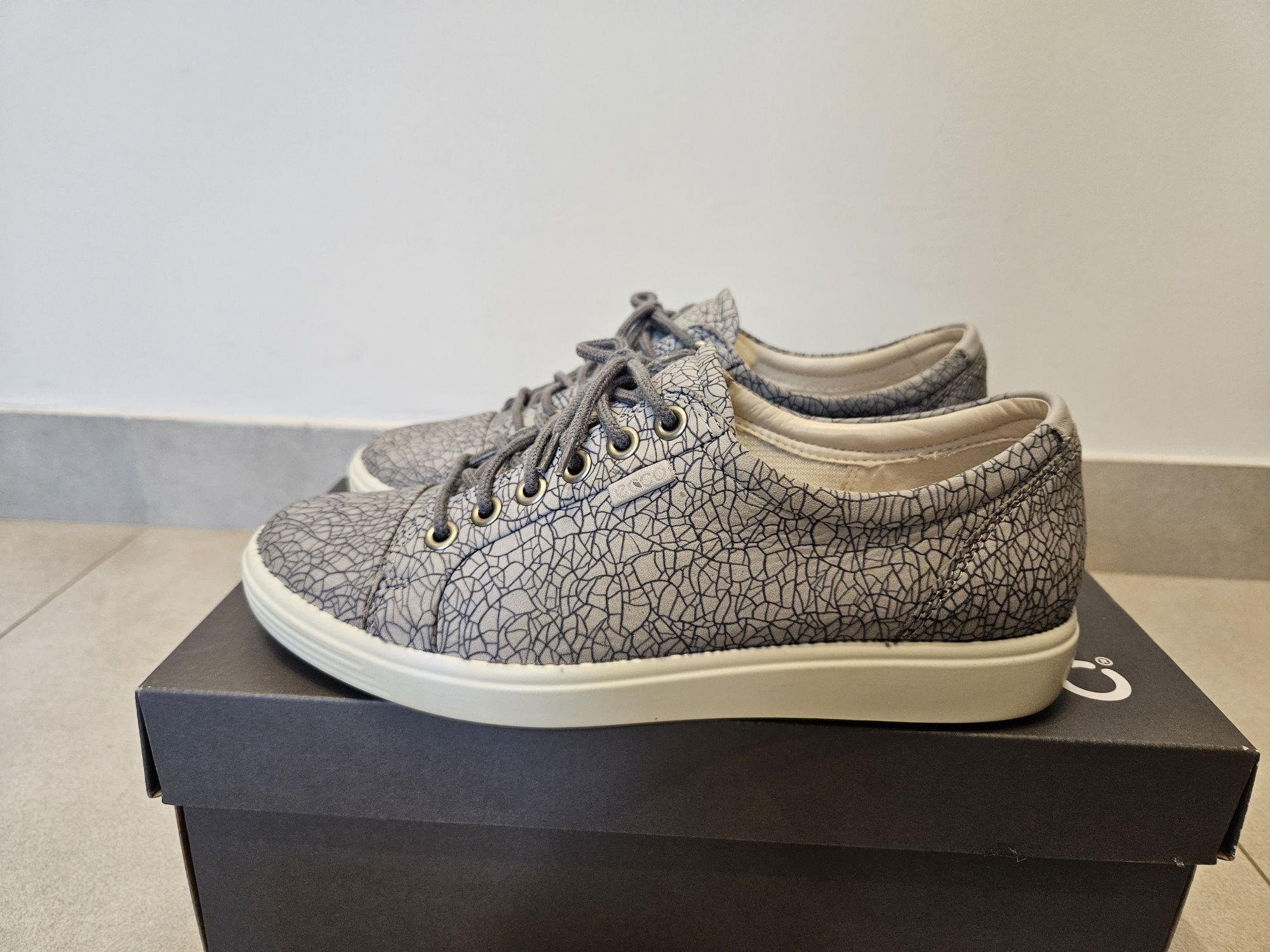 Ecco Sneakersy Soft 7 damskie r. 37