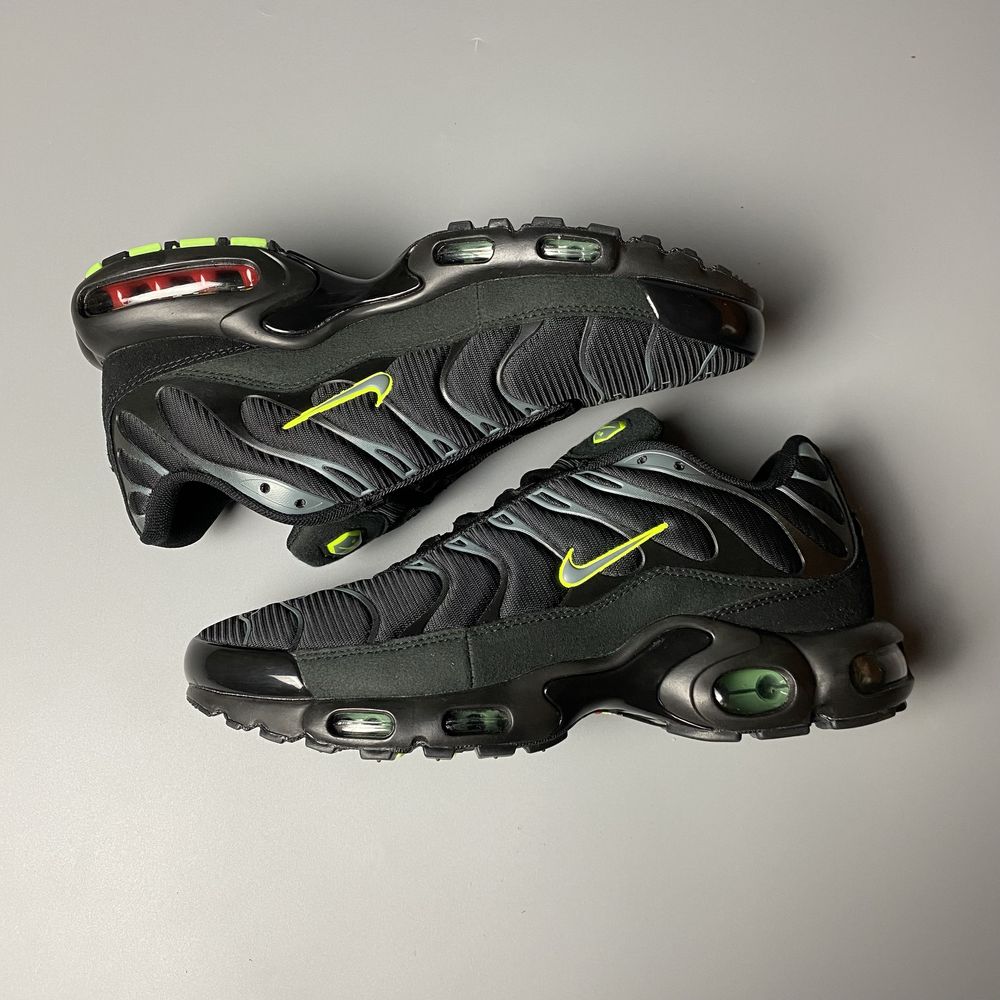 Кросівки кроссовки Nike Air Max Plus