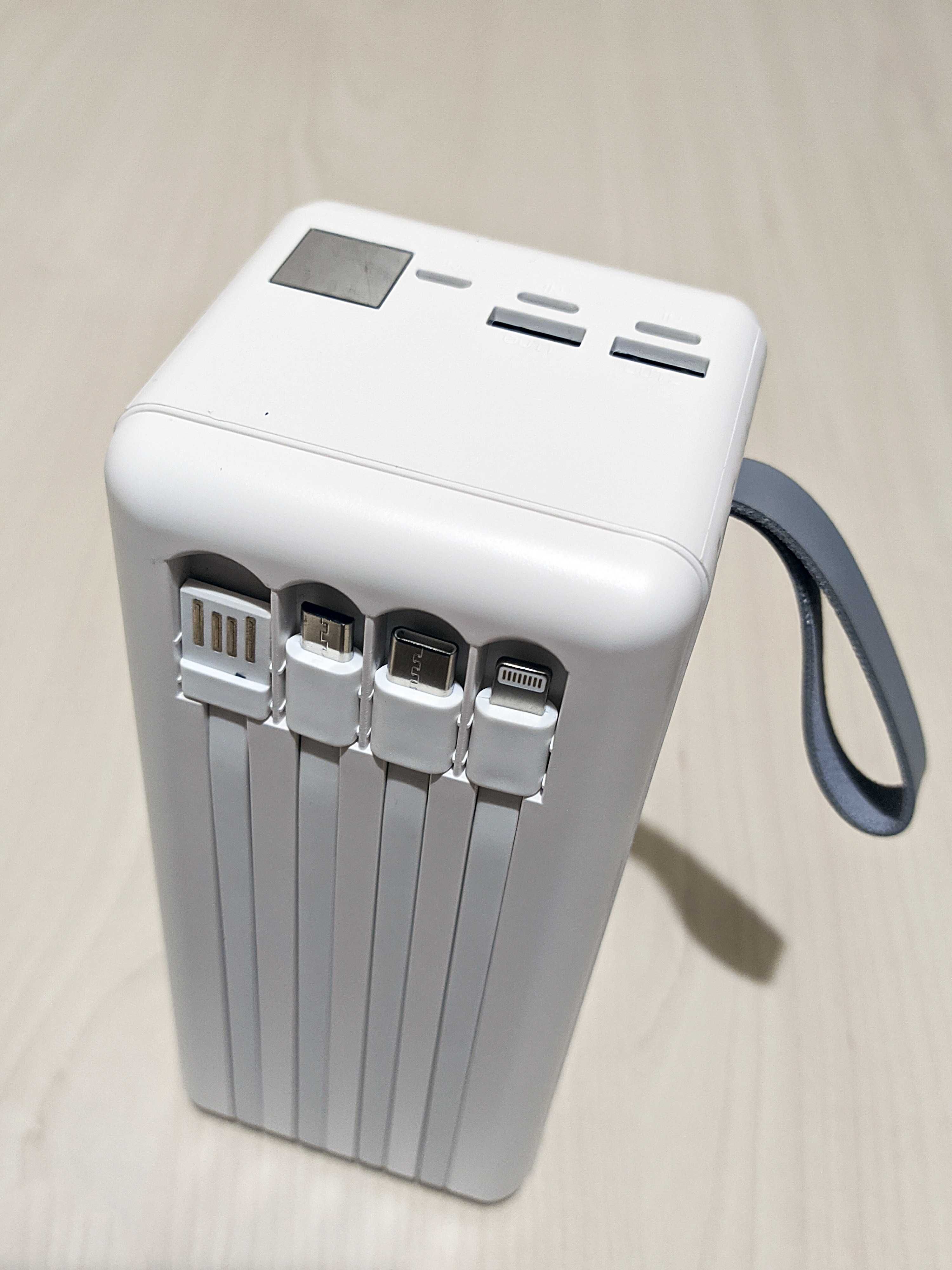 Очень мощный павербанк PowerBank ACL PW-07 50.000 mAh с фонариком