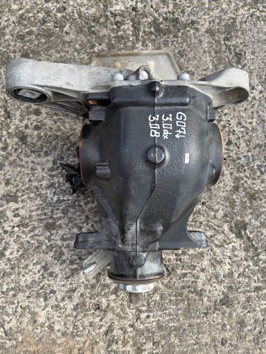 Задній редуктор BMW X7 G07 3.0xd