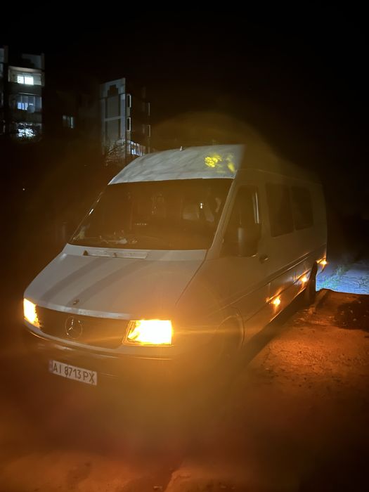 Продам свого буса  Легковий Пасажир 8+1 2.9 Турбо Дизель