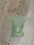 Vintage szklany zielony wazon w stylu art deco