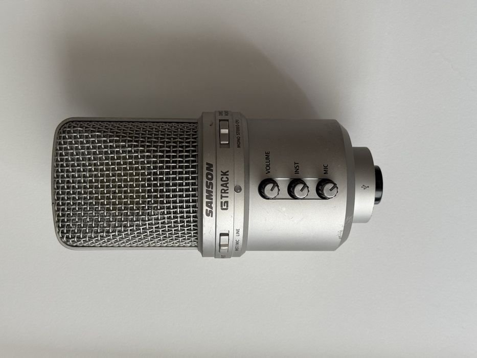 Samson G-Track + SP04 + Elgato Wave Low Profile
