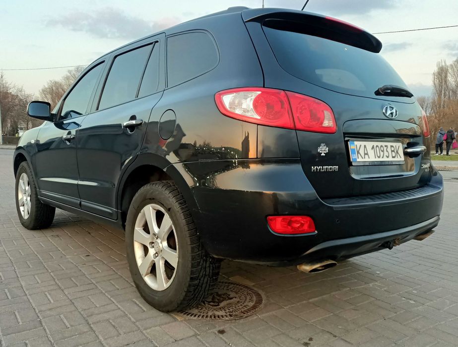 Hyundai Santa Fe -  9900 $, торг возможен